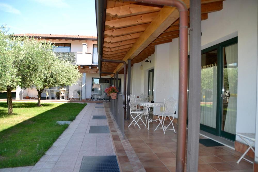 Residence Ulivi Cavaion Veronese Exterior photo